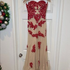 Dancing Queen strapless embroidered floral red nude corset back gown sz XS